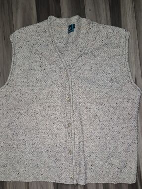 Vintage Womens Weekend Edition Cream Speckled Knit Button Vest